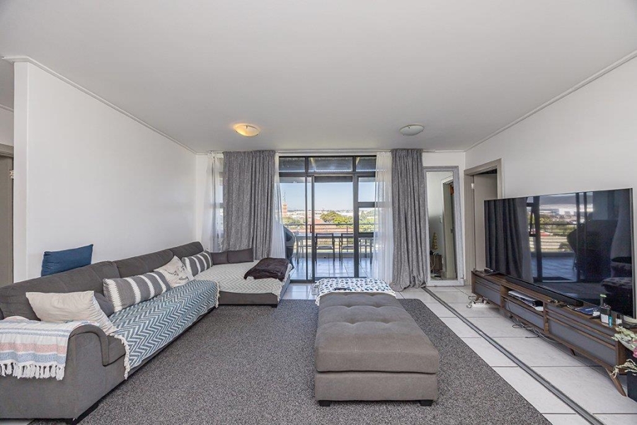 To Let 2 Bedroom Property for Rent in Royal Ascot Western Cape